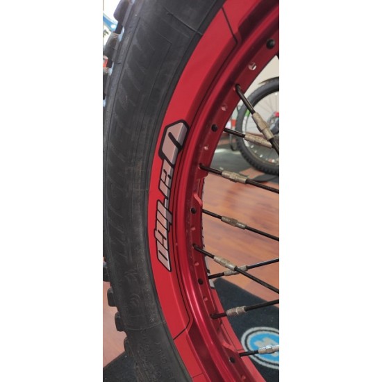 Kit Adesivi Cerchi VERTIGO - MYTRIAL (Rosso Anodizzato)